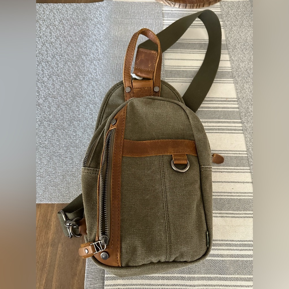 TSD Brand Crossbody NWOT
